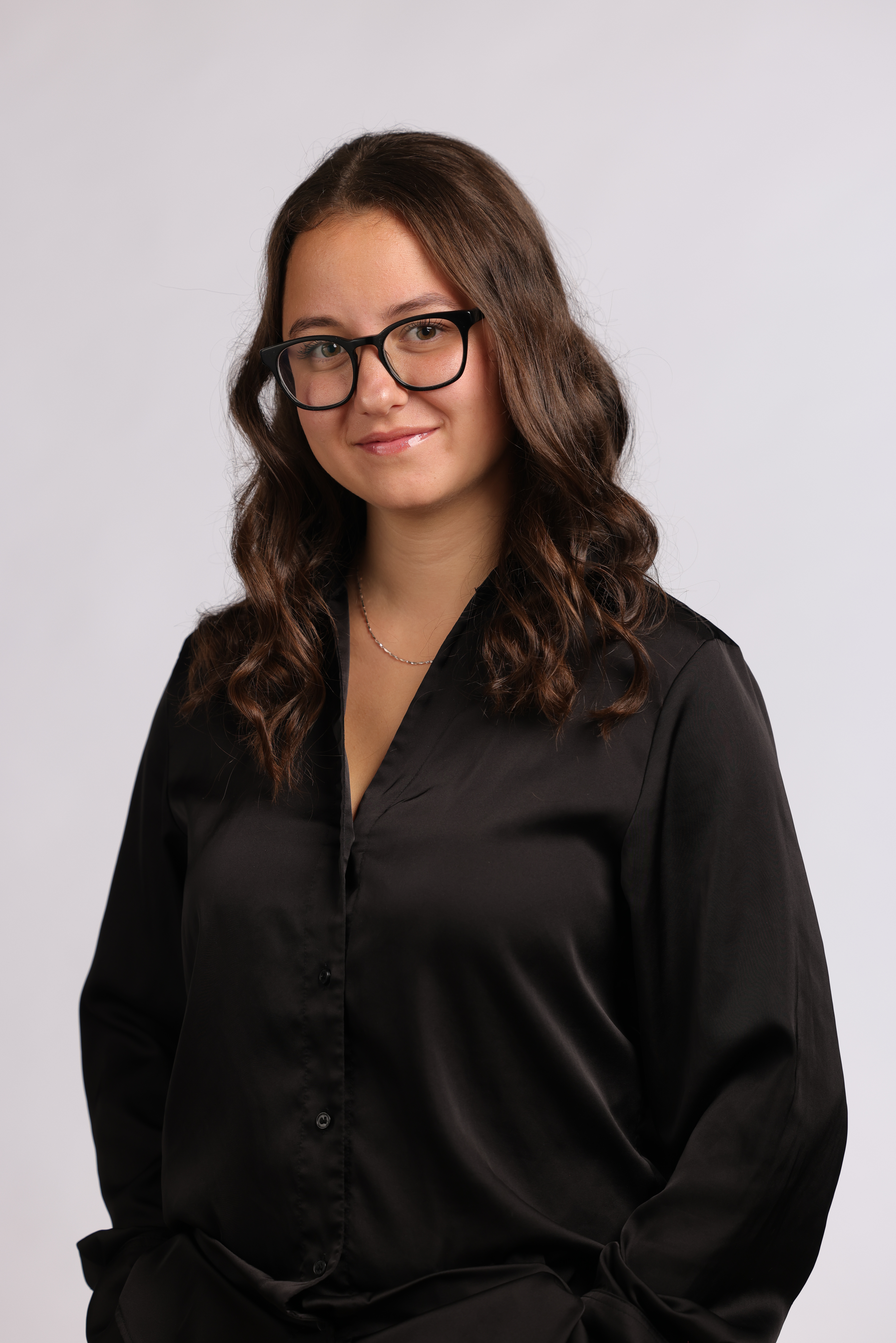 Jessica Singer, a Canadian multiplatform reporter